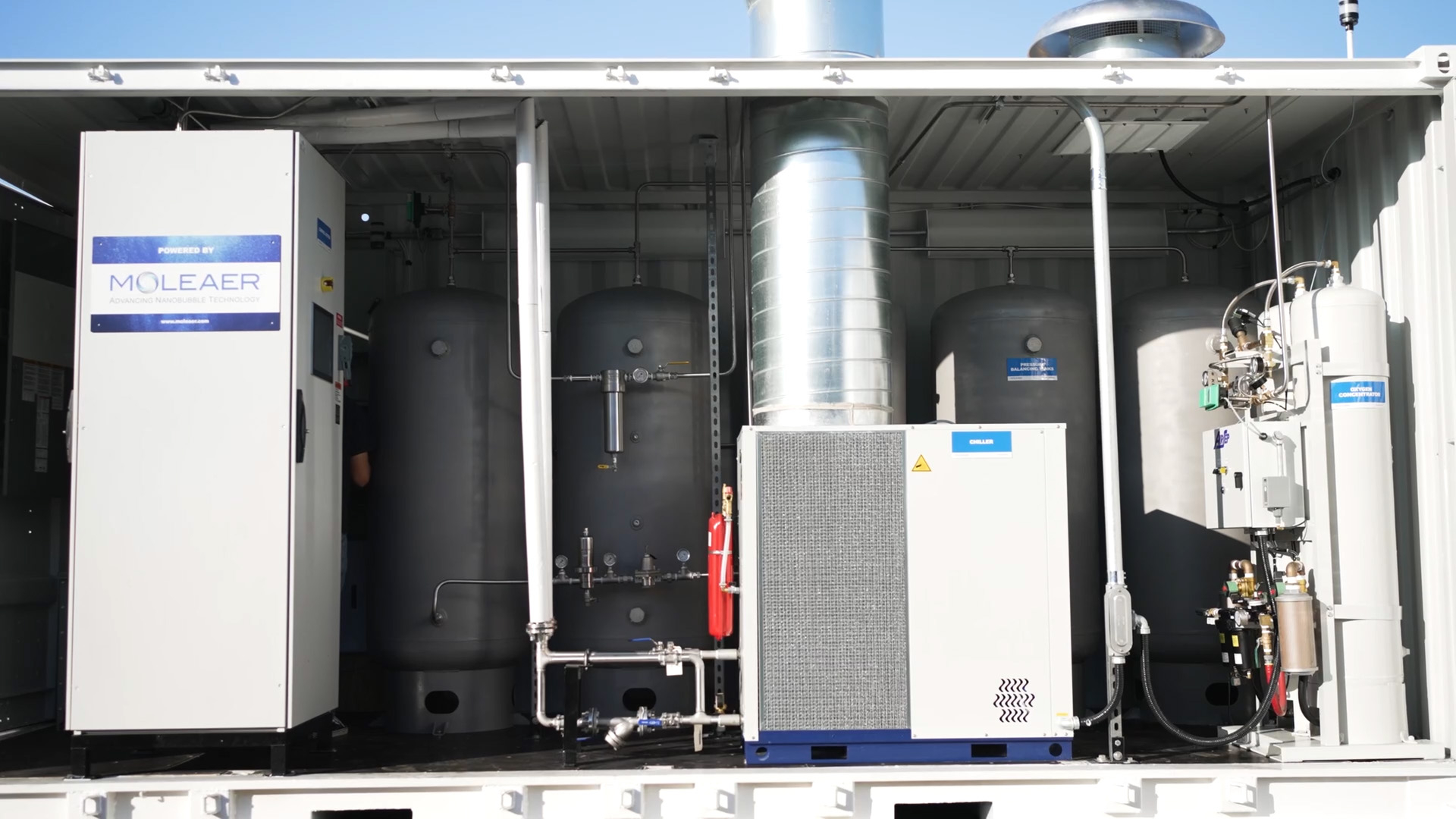 Los Angeles-based Moleaer custom-built two nanobubble generators that will be installed on a barge in Lake Elsinore, Southern California’s largest natural freshwater lake, as part of the City’s comprehensive lake restoration plan.