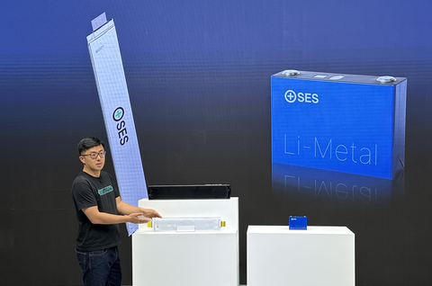 SES Founder and CEO Qichao Hu at Battery World 2023 (Photo: Business Wire)