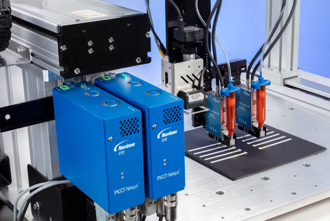 Il nuovo sistema jetting PICO® Nexμs™ connette la dosatura senza contatto all'efficienza di Industria 4.0