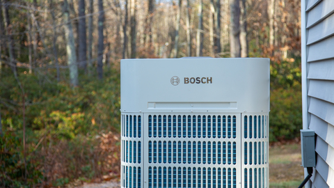 Another Bosch highlight at CES 2024 is the IDS Ultra Heat Pump, which was developed specifically for North America. Unlike conventional models, this heat pump provides 100 percent heating capacity down to outdoor temperatures of 5 degrees Fahrenheit (minus 15 degrees Celsius), and it’s operational down to as low as minus 13 degrees Fahrenheit (minus 25 degrees Celsius). This is a particularly attractive option for people in colder climates in the U.S. or Canada looking to switch from fossil fuel-based heating systems to electrified alternatives. (Photo: Bosch)