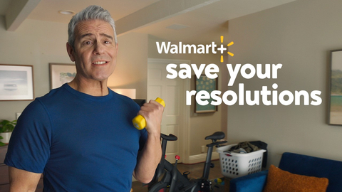 Walmart+ se está asociando con Andy Cohen para registrar sus decisiones y ayudar a los clientes a decidir (o incluso redecidir) *no* dejar caer la pelota en su objetivo de 2024.  (Foto: Business Wire)