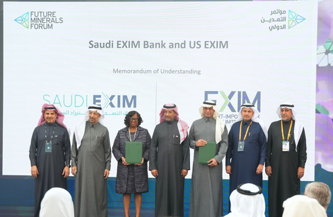 Saudi EXIM and US EXIM MoU exchange during the Future Minerals Forum (Photo: AETOSWire)