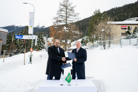 original Saudi Arabia’s Minister of Economy and Planning, HE Faisal F. Alibrahim, signs agreement with OECD Secretary-General Mathias Cormann to expand cooperation between Saudi Arabia and the OECD, at the World Economic Forum Annual Meeting 2024 in Davos, Switzerland. (Photo: AETOSWire)