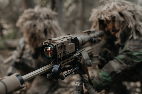 Teledyne FLIR Defense unveiled its new long-range cooled thermal sniper sight, the ThermoSight® HISS-HD, at this week's annual SHOT Show in Las Vegas. The lightweight, high-performance thermal weapon sight allows precision shooters to detect, identify and engage targets more than 2,200 meters away with unparalleled accuracy. The HISS-HD clip-on thermal weapon sight easily mounts on any MIL-STD-1913 rail interface in front of an existing scope. HISS-HD can interface with various day scopes and weapon platforms, offering long-range optics and a high-definition display that delivers exceptionally clear imagery for snipers and machine gun crews. (Photo: Business Wire)