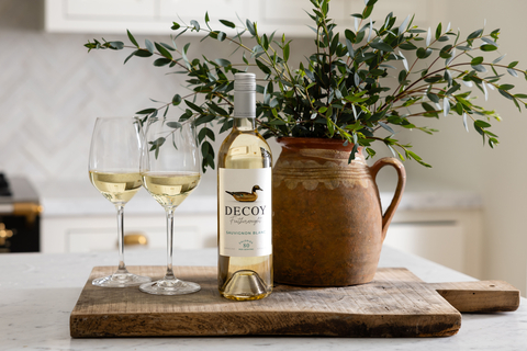 original Decoy Featherweight Sauvignon Blanc (Photo: Business Wire)