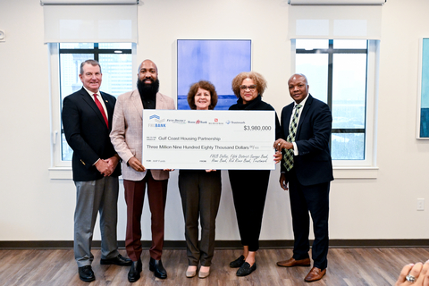 Brian North, Kelvin Luster, Kathy Laborde, Jannease Seastrunk and Bruce Hatton celebrate $3.98M in Affordable Housing Program funds from FHLB Dallas and member banks. (Photo: Business Wire)