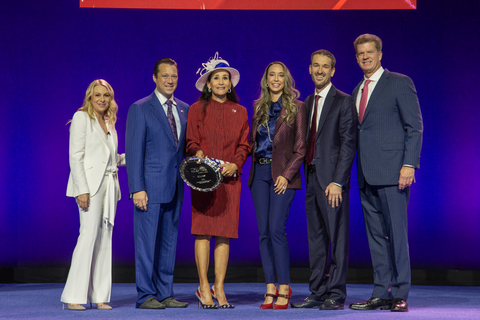 (L to R) Jessica Sibley, CEO of TIME; Ryan Case; Rita Case, TIME Dealer of the Year; Raquel Case Travaline; Greg Travaline; Doug Timmerman, Interim CEO of Ally Financial and President of Ally's Dealer Financial Services (Photo Credit: Ally Financial)