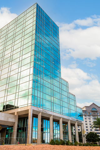 Exterior of 2425 E. Camelback Rd at the Esplanade where RPM Living's Phoenix office is located. (Photo: Business Wire)