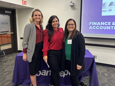 original loanDepot SVP of Accounting Systems Jennifer Edwards (left), Director of Operational Accounting Lisbeth Bustos (middle), and Senior Accounting Manager Melissa Zavala (right) led a discussion with 200 female students during the American Heart Association's Orange County STEM Goes Red Mentor Day at California State University, Fullerton. (Photo: Business Wire)