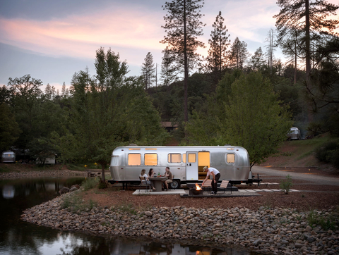 Stays at AutoCamp Yosemite will be bookable on Hilton’s direct channels in the coming months through a new exclusive partnership between Hilton and AutoCamp. (Photo: AutoCamp)