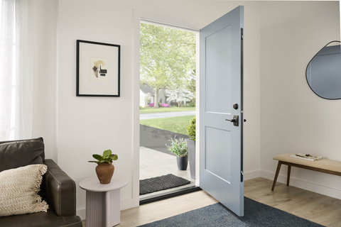 The new Masonite Performance Door System with M-Protect™ Multipoint Security Lock provides homeowners with greater protection from forced entry and the elements (Photo: Business Wire)