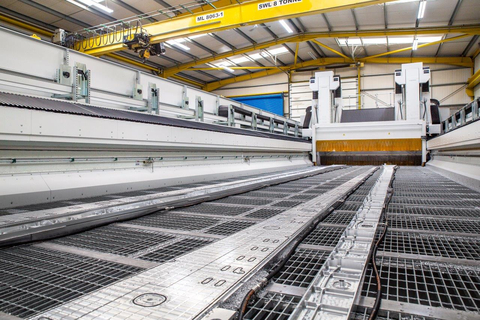Magellan Wrexham facility's leading-edge long bed machining centre. (Photo: Business Wire)