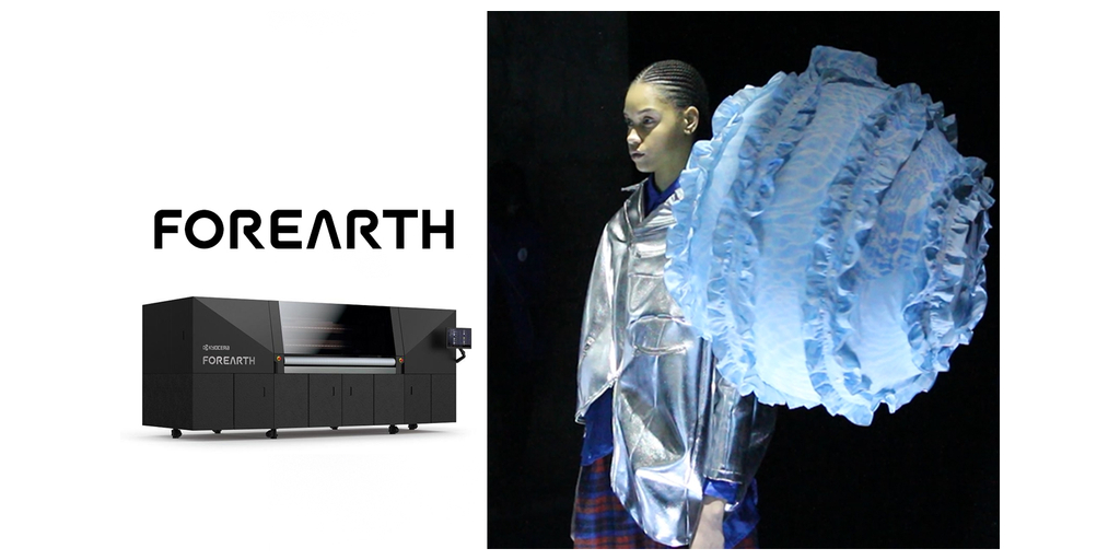 Kyocera Document Solutions - Le tissu imprimé avec une imprimante textile à jet d'encre durable « FOREARTH » a été présenté suite à une collaboration avec la marque de mode « ANREALAGE » lors de la Fashion Week® de Paris automne/hiver 2024-25. 2