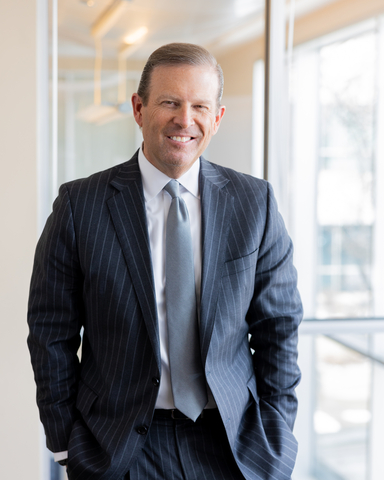 Sean Slatter, Former President & CEO of LSI, served for 32 Years. (Photo: Business Wire)