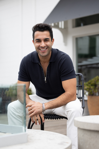 original Aaron Khosh, Executive Vice President of the Khosh Team, Berkshire Hathaway HomeServices California Properties, Newport Beach, CA (Photo: Business Wire)