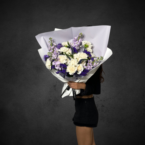 original Mother's Day Carnation Bouquet by Lush-Florist (Photo: Business Wire)