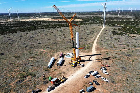 Wind turbines being repowered at the Ocotillo Wind Farm in Big Spring, Texas. (Photo: Business Wire)