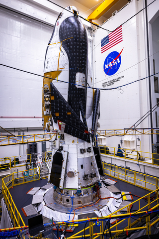 Sierra Space's Dream Chaser spaceplane and Shooting Star cargo module are shown stacked in launch configuration on the world's most powerful spacecraft shaker table at NASA's Neil Armstrong Test Facility in Sandusky, Ohio, on January 16, 2024. (PHOTO CREDIT: Shay Saldana/Sierra Space)