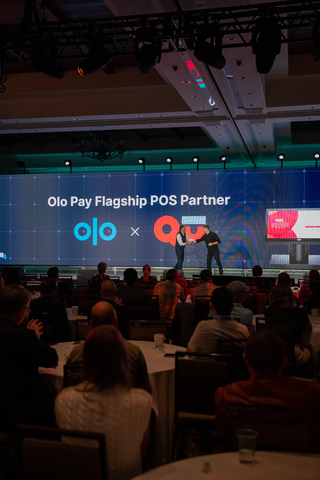 Noah Glass, Founder & CEO at Olo, and Amir Hudda, CEO at Qu, announcing the integration onstage at Olo’s annual customer conference, Beyond4 (Photo: Business Wire)