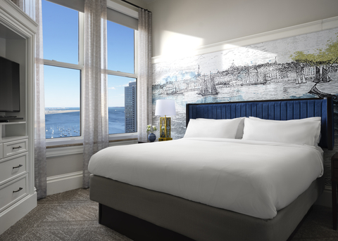 Built in 1847, the Marriott Vacation Club at Custom House, Boston and its Clock Tower remain the jewel of Boston's skyline and an elegant glimpse into America's past. (Photo: Business Wire)