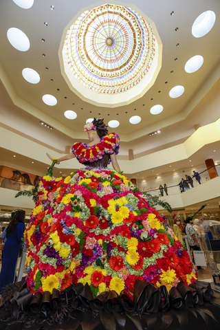 original A colorful floral mannequin on display at South Coast Plaza, one of 15 mannequins created by local florists as part of the Fleurs de Ville exhibition in 2023. Fleurs de Ville 2024 will be part of the 34th annual Southern California Garden Show at South Coast Plaza, the luxury shopping center in Costa Mesa, California. Photo by Capture Imaging courtesy of South Coast Plaza
