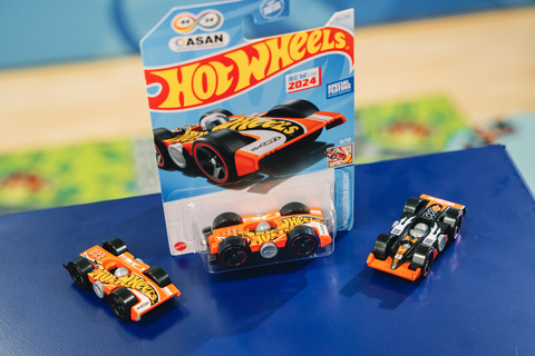 Mattel's Hot Wheels® Flippin Fast™ die-cast, a new vehicle designed to encourage an open-ended play experience, was developed in partnership with the Autistic Self Advocacy Network (ASAN). (Photo: Business Wire)