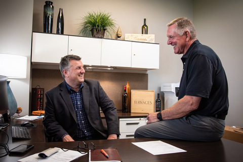 original Bill Sowell, CEO and Founder of Sowell Management, and Daryl Seaton, President, collaborating on the strategic launch of Sowell Insurance Services, exemplifying the firm's commitment to innovative growth initiatives for its financial advisor partners. The launch marks a pivotal moment in Sowell Management's journey towards providing comprehensive financial solutions. (Photo: Business Wire)