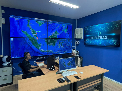 The Fueltrax ops center is modeled after the NASA center. It allows Fueltrax to provide continuous monitoring and support to vessel operators in the Asia-Pacific region. The center is operated by Mohamad Ariff Bin Ramli. (Photo: Business Wire)