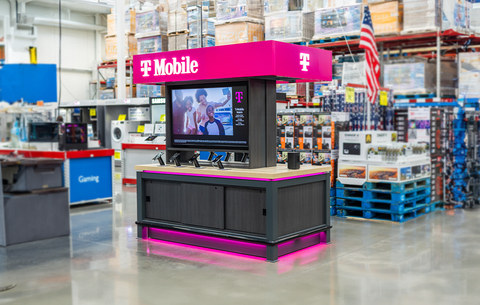 T-Mobile se convierte en el proveedor exclusivo de servicio móvil dentro de Sam's Club (Photo: Business Wire)