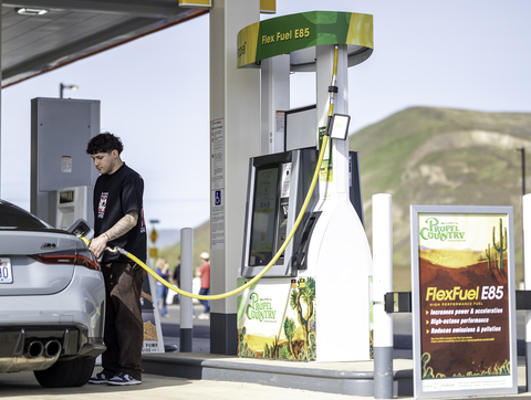 Propel Fuels, a leading low carbon fuel retailer, has opened the company’s first Flex Fuel E85 station in Washington State, partnering with the Road Warrior Travel Center to introduce a new low cost, high performance fuel choice to the Yakima Valley. (Photo: Business Wire)