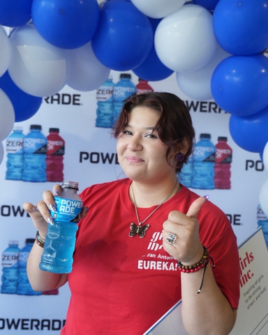 original "IT TAKES MORE" POWERADE Scholarship Recipient from San Antonio, TX at Girls Inc. Award Ceremony. (Photo: Business Wire)