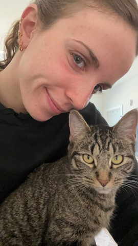 Gold medalist and world champion swimmer Regan Smith celebrates the transformative power of pets in her life with her cherished cat Roo. She supports Roo’s own health and wellbeing through the nutrition she serves from Nulo. Follow her amazing story at: https://nulo.com/ambassador-stories/regan-smith-and-roo (Photo: Business Wire)