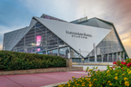 The new HPE Aruba Networking Wi-Fi 6E deployment at Mercedes-Benz Stadium enables guests to breeze through no-hassle entry lanes and live stream events in high-definition, while also ensuring that staff and partners have the seamless, reliable connectivity needed for powering the real-time production technologies required to deliver one-of-a-kind entertainment. (Photo: Business Wire)