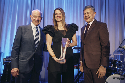 Hotel Association of NYC President and CEO Vijay Dandapani (right) and Lowes Hotels Executive Chairman Jonathan Tisch (left) present Hyatt Hotels U.S. & Canada President Susan Santiago (center) with HANYC's Hotelier of the Year Award on April 1st in New York City. (Photo: AK Photo)