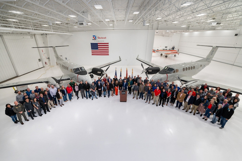 Beechcraft King Air 260 Multi-Engine Training System (METS) team (Photo: Business Wire)