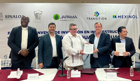 Transition Industries and JAPAMA sign groundbreaking wastewater use agreement with support from the IFC and U.S. Consul General Matthew Roth. (Photo: Business Wire)