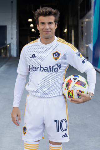 Photo: Riqui Puig, Herbalife-sponsored athlete, wearing the new LA Galaxy 2024 jersey - the Angeleno Kit.