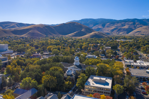 Carson City Upgrades Intersection Infrastructure with Iteris' AI-Powered Hybrid Sensors (Photo: Business Wire)