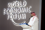 Seine Exzellenz Faisal Alibrahim, saudischer Minister für Wirtschaft und Planung, begrüßt globale Führer in Riad zum Weltwirtschaftsforums Sondertreffen zur globalen Zusammenarbeit, zum Wachstum und zur Energie für Entwicklung. (Photo: AETOSWire)