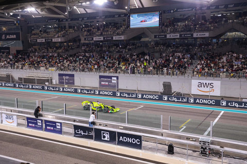 TUM在亚斯码头赛道举行的ASPIRE首届阿布扎比自动驾驶赛车联盟比赛中夺冠（照片：AETOSWire）