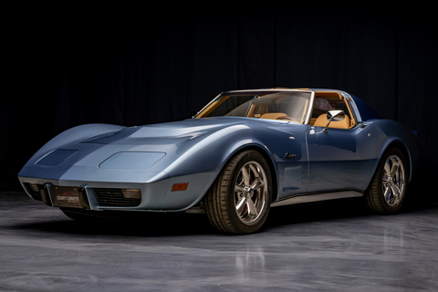 The winner of the 2024 Charles Schwab Challenge will drive off in a fully restored 1975 Schwab Stingray - along with Colonial’s Leonard Trophy and Scottish Royal Tartan Plaid jacket. (Photo courtesy of Schwab)