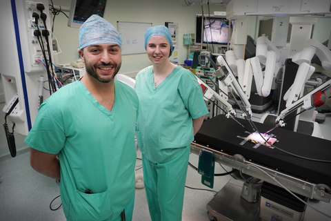 original Nami Surgical's Nico Fenu (CEO and Co-founder) and Dr Rebecca Cleary (CTO and Co-founder) (Photo: Business Wire)