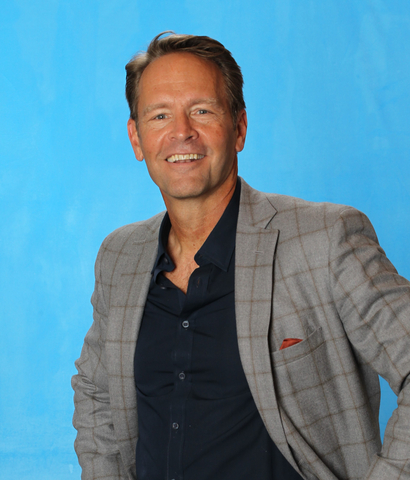 Bill Seely, president of Varsity Spirit, a division of Varsity Brands and a leader in cheerleading, dance team, and band apparel, camps, competitions, and yearbooks, will serve as the first Corporate Champion of St. Jude Memphis Marathon® Weekend presented by Juice Plus+®, the largest single-day fundraiser for St. Jude Children’s Research Hospital®. (Photo: Business Wire)