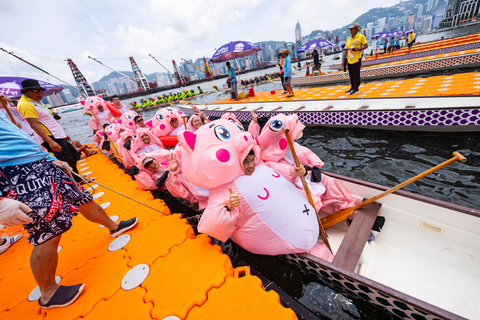 玩味十足的特色造型「扮嘢大賽」每年都爲觀衆帶來歡樂氛圍。(Photo:香港旅遊發展局)