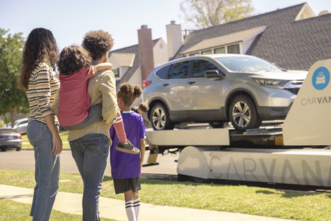 Carvana home delivery (Photo: Business Wire)