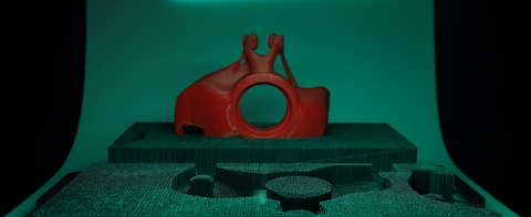 A PolyMorphic moulded product with the PolyMorphic mould below (Photo: Business Wire)