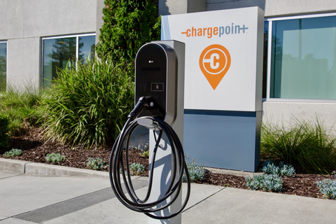 LG and ChargePoint form strategic partnership to enable LG EV charging hardware to be powered by ChargePoint software (Photo: Business Wire)