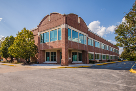 QPS Holdings, LLC的企業總部位於德拉瓦州紐華克的德拉瓦科技園區 (Delaware Technology Park)。QPS進行大小分子藥物開發的生物分析卓越實驗室中心 (Bioanalysis Laboratory Center of Excellence) 也位於這個地點。（照片來源：美國商業資訊）