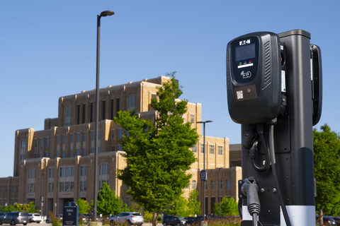 Eaton helps University of Notre Dame provide safe and reliable EV charging for its students, faculty, staff and maintenance fleet. (Photo: Business Wire)