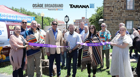 Osage Broadband, an established Oklahoma internet service provider (ISP) and Tarana, creator of next-generation fixed wireless access (ngFWA) technology, announced the launch of an upgraded broadband network that will deliver 400+ Mbps internet service to Pawhuska, Oklahoma and underserved locations throughout Osage County. (Photo: Business Wire)